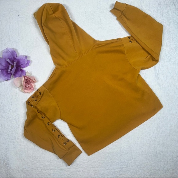 Roma Concept by Rosee Yellow Cropped Top Lace Up Long Sleeve Hoodie Juniors; L - Picture 2 of 4
